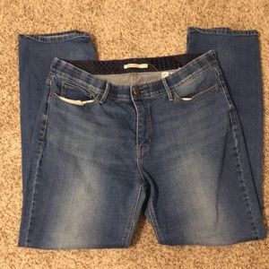 Levi’s 525 Perfect Waist Straight, size 16